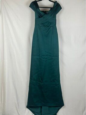 Rebecca Vallance Ellerie‎ Gown -Off Shoulder- Not Released  Sample NWT Size 4